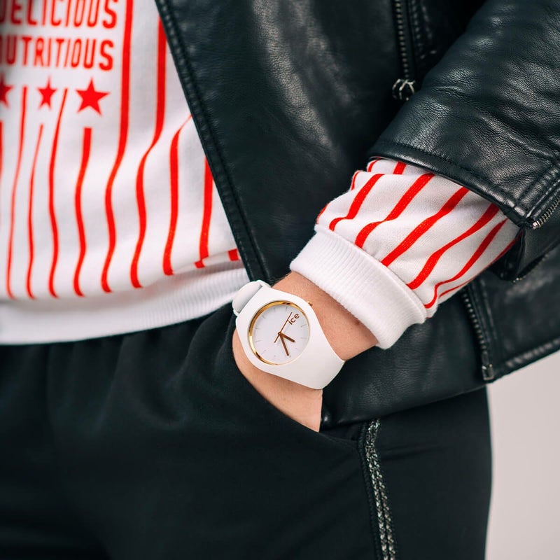 アイスグラム　ホワイト　ミディアム　着用画像