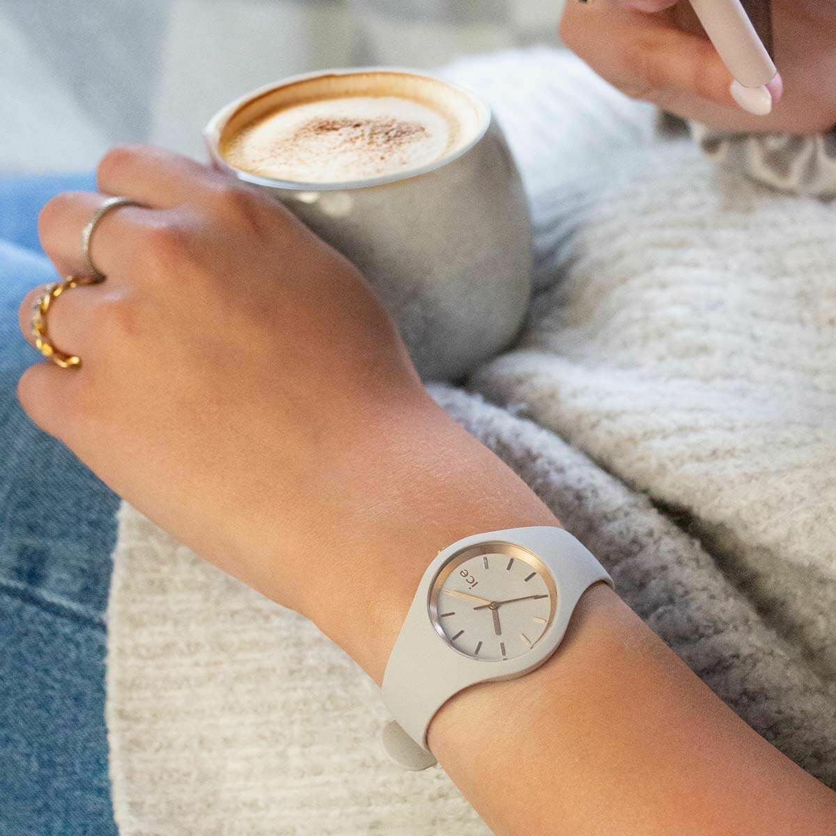 アイスグラムブラッシュド ウィンド スモール