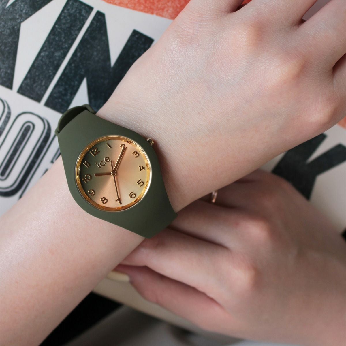 ICE sunset 2025 - オリーブグリーン - スモール+